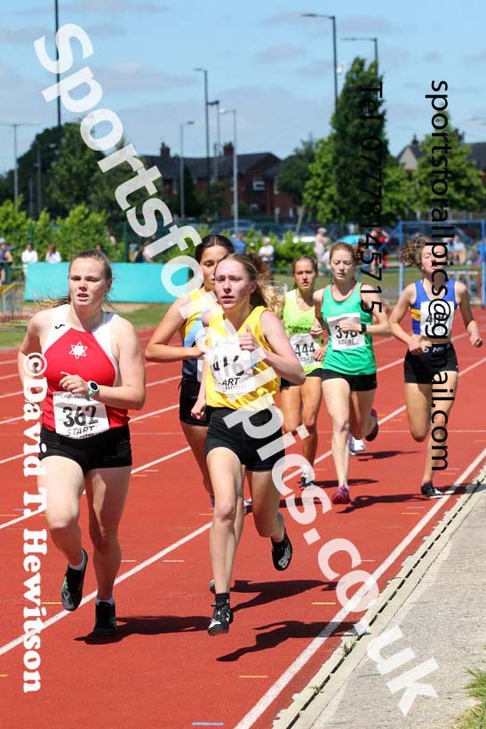 Womens under-20s 1500 metres, 2021 Northern Senior and Under-20s Champs., Leigh. Photo: David T. Hewitson/Sports for All Pics
